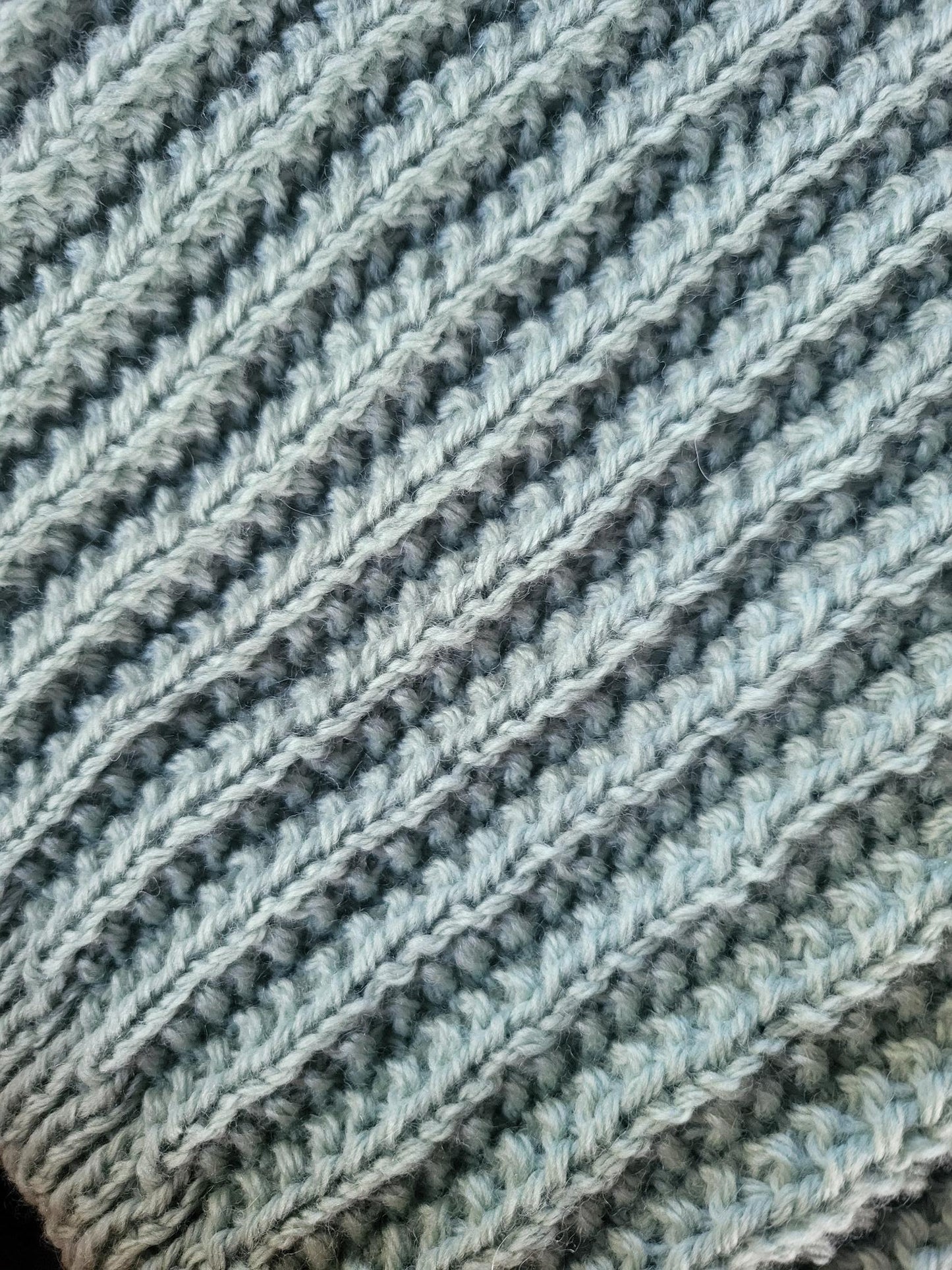 IBENS BABYTEPPE (Norsk / English / Svenska)